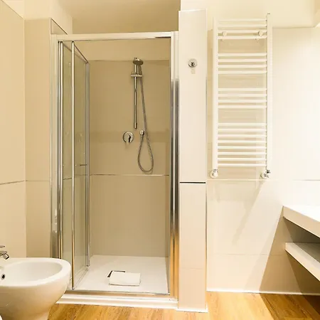 Near Vatican By Ndp Rent Apartment
