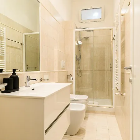 Near Vatican By Ndp Rent Apartment