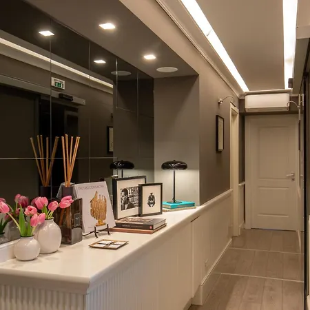 Naman Hotellerie - Spagna Affittacamere Roma