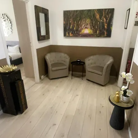 Vatican Sofia House Apartment *