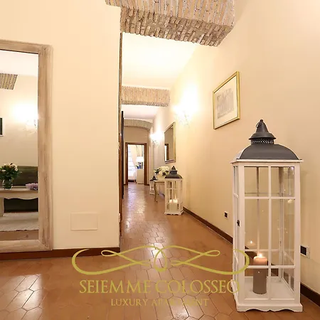 Seiemme Colosseo Luxury Apartamento *