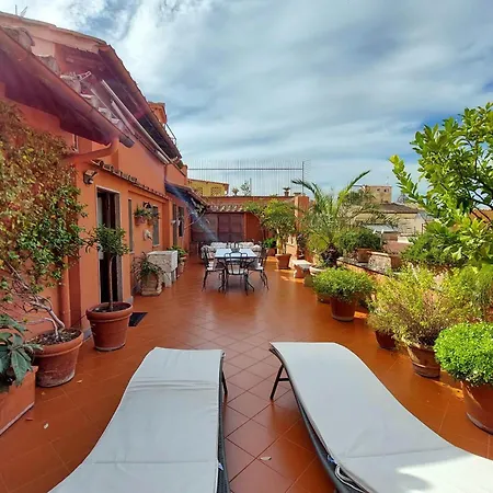 Apartment Treasurerome Spanish Steps Penthouse Rome