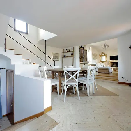 Treasurerome Spanish Steps Penthouse Apartment
