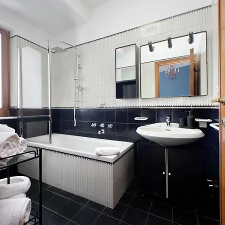 Treasurerome Spanish Steps Penthouse *