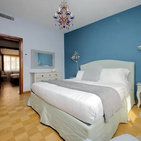 Treasurerome Spanish Steps Penthouse * Rome