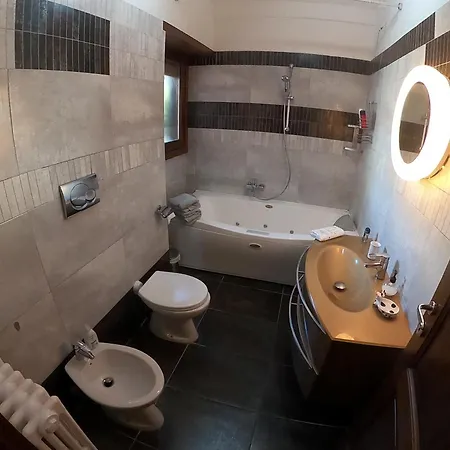 Apartament Flavia *