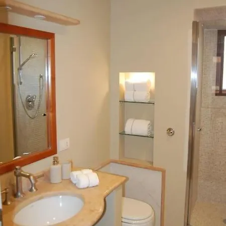 Nesty Margana House * Roma