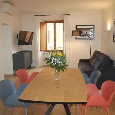 Nesty Margana House Appartamento