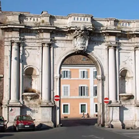 Porta Portese House