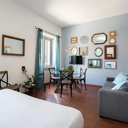 Appartamento Specchi Loft *