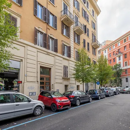 Apartment Design In Prati Rome