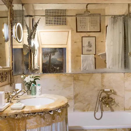 Residenza Napoleone Iii 4*