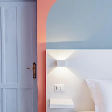 Hotel Infinito - Gruppo Blam