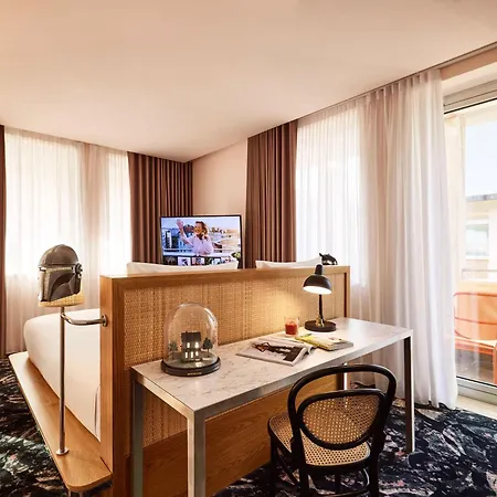 Hotel Mama Shelter