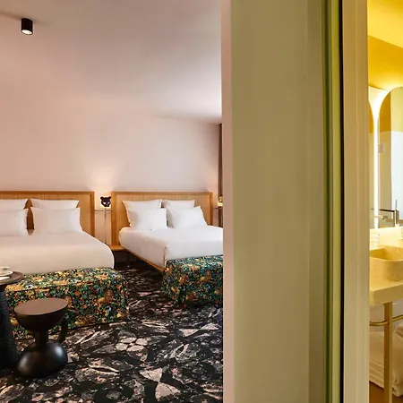 Mama Shelter Hotel