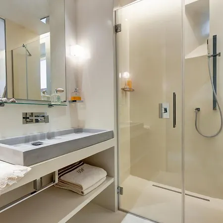 Apartment Domus Domitia Luxury Living