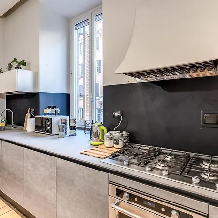 Apartment Domus In Piazza Del Popolo Rome