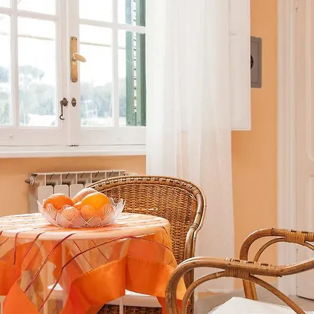 Apartment In Sistina View Rome
