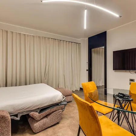 Gasometer Urban Aparthotel 5*