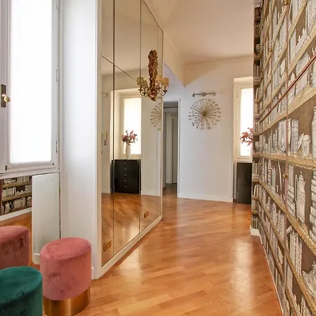 Apartment Roberta Fontana Di Trevi Rome
