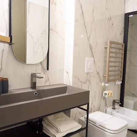 Apartment Trastevere Boutique With Gym And Steam Shower Rome