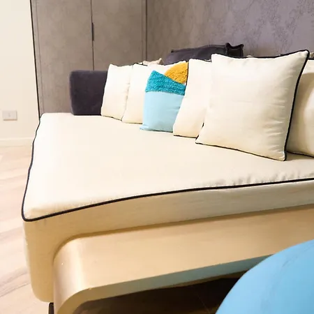Trastevere Boutique With Gym And Steam Shower Apartment