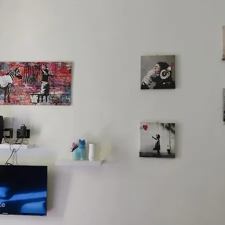 Casa Di Silvia A Porta Pia Roma
