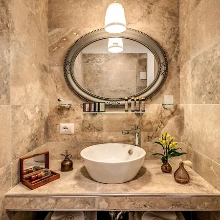 מלון Tree Charme Augusto Luxury 3*