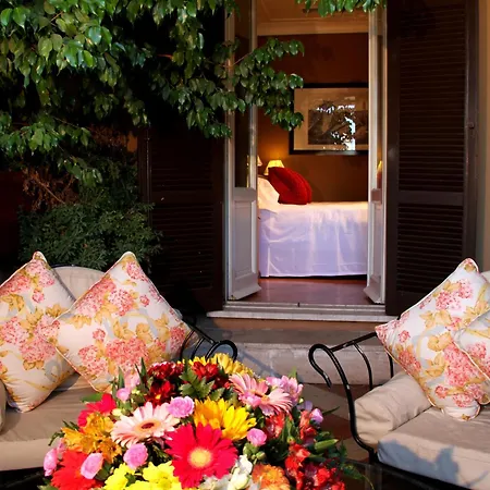 Grand Plaza Hotel 5*