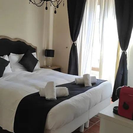 בית הארחה Casa Ponte Sisto 2*