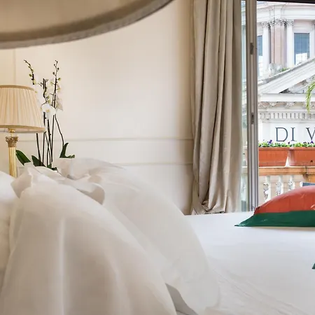 Grand Plaza Hotel 5*