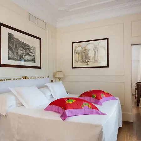 Hotel Grand Plaza Rome