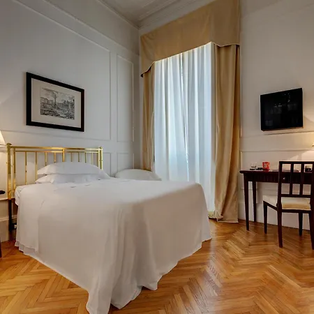 Grand Plaza Hotel 5*