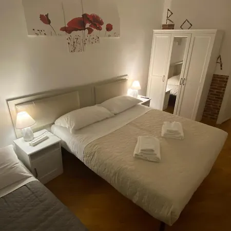 Casa Della Rovere Rome