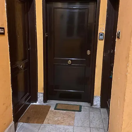 Apartment Casa Della Rovere Rome