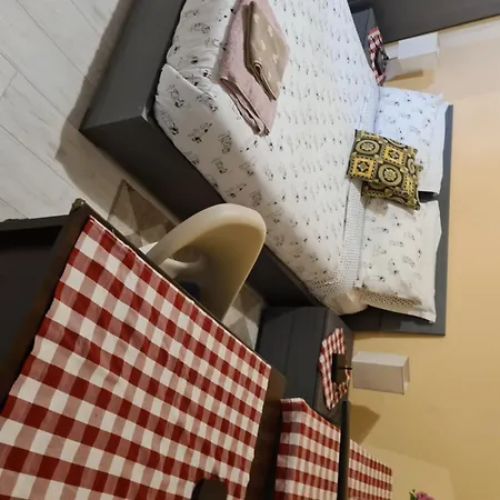 La Tua Casa Apartment *