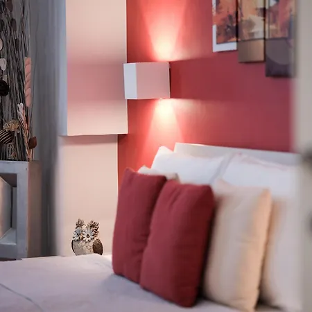 Apartment Holidays House Marconi Rome
