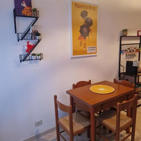 Appartement At Monica's In - Stazione Labaro *