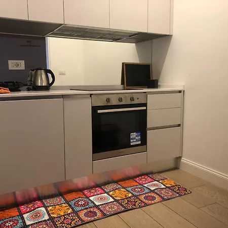 Apartment Fontana Di Trevi!! Comfy&elegant 3bedroom 2bath Rome