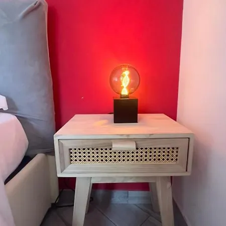 Apartman With Terrace Autonomous