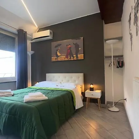 Rome Apartment With Terrace Autonomous Rome