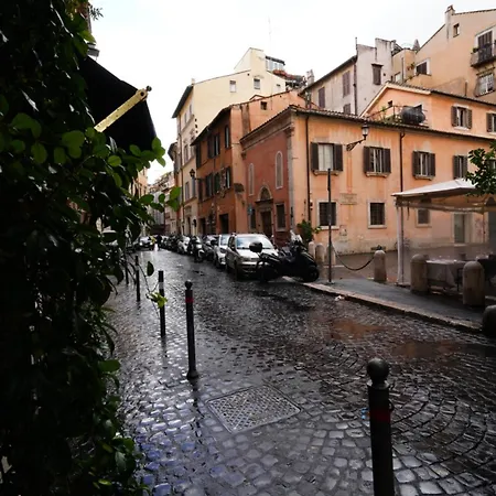 Center, Luxury & History In Via Monserrato Rome