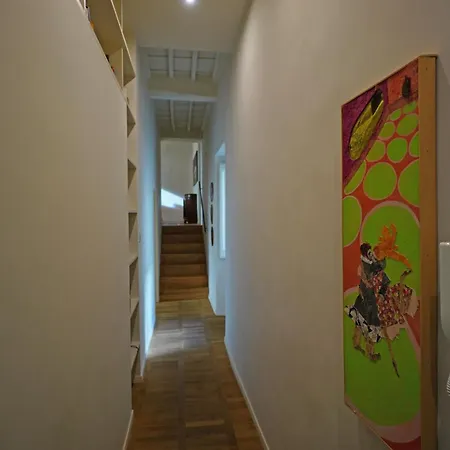 Center, Luxury & History In Via Monserrato Apartment *