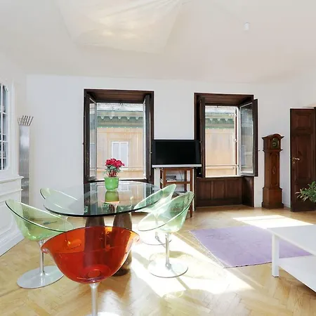 Condotti Charme - My Extra Apartment *