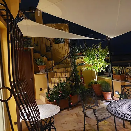 Anita Apartment