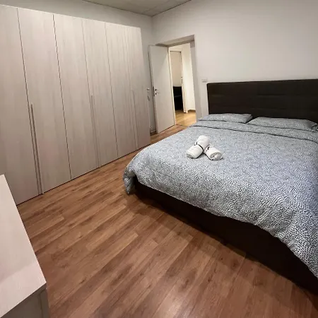 Apartment Porta Metronia