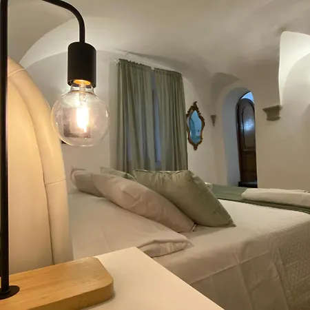 The Old Town Apartment *