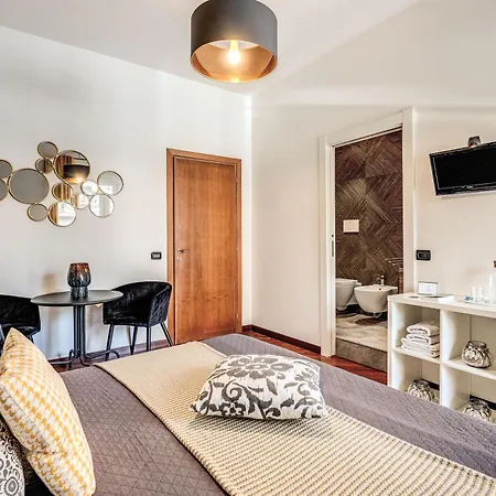 Stasera A Casa Da M.e. Bed and Breakfast Ρώμη