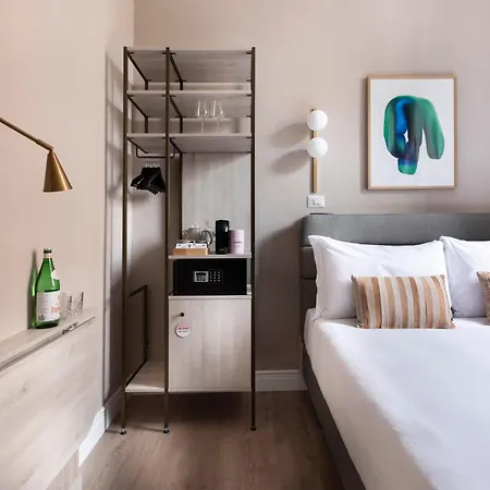 Hotel Numa Linea 3*