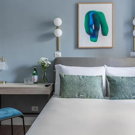 Hotel Numa Linea